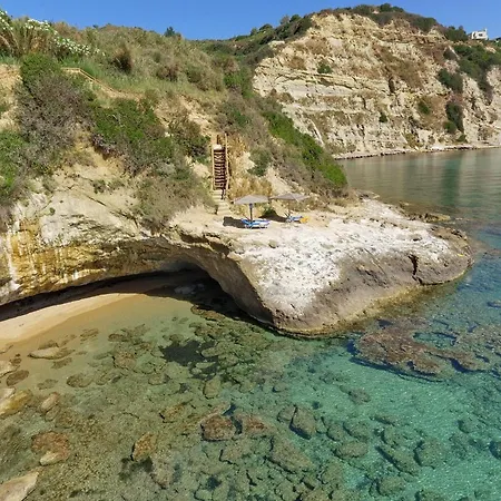 וילה Anna Maria Rock Pure Luxury ספרטיה