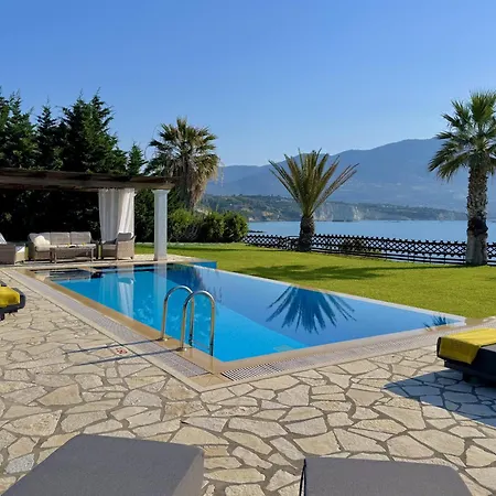 Anna Maria Rock Pure Luxury Vila *